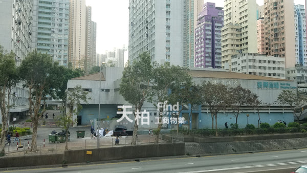 葵涌-錦濱工業大廈，葵涌近港鐡站，光猛多窗，有天花地磚，專用洗手間，玻璃大門，可入卡板，倉寫合用，可即租即用 | 建築面積: 1,728平方呎 | 租金HK$22,600元 @HK$13.08元/平方呎【放租】(T00125)